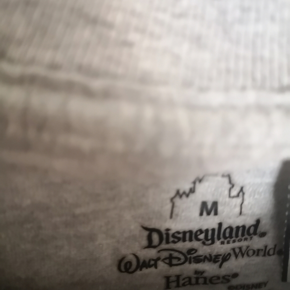 Disney shirt - Picture 3 of 3